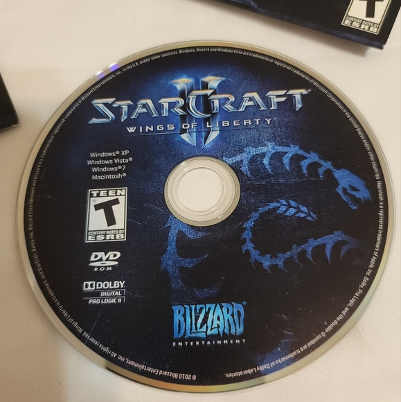 2010 StarCraft II Wings of Liberty strategy game compatible with Mac and Windows - Picture 5 of 11